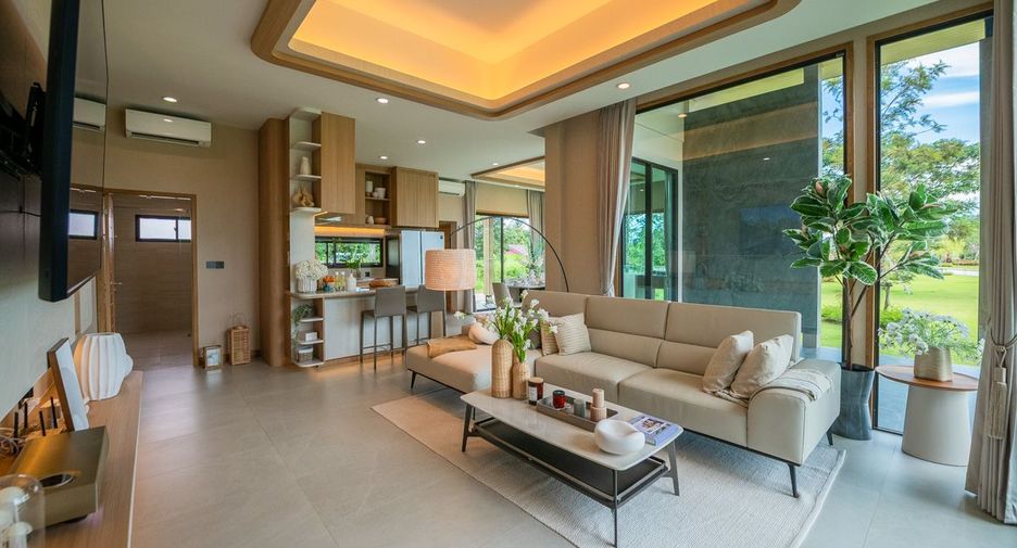Casa en venta de 3 habitaciones en Bang Lamung, Chonburi