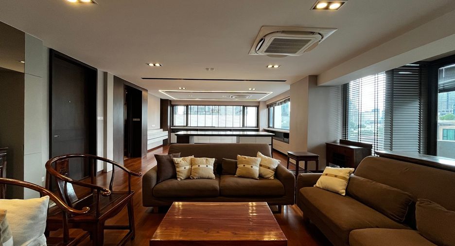 出售 4 卧室 公寓 在 Khlong Toei, 曼谷
