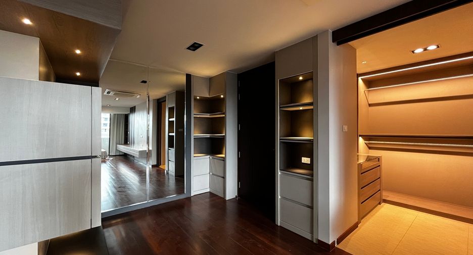 出售 4 卧室 公寓 在 Khlong Toei, 曼谷