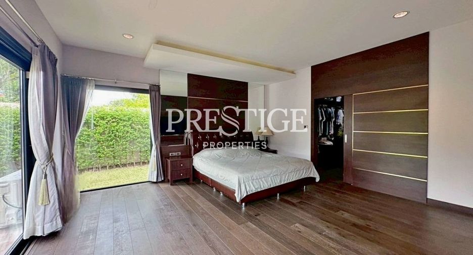For rent 3 bedrooms house in Huay Yai, Pattaya