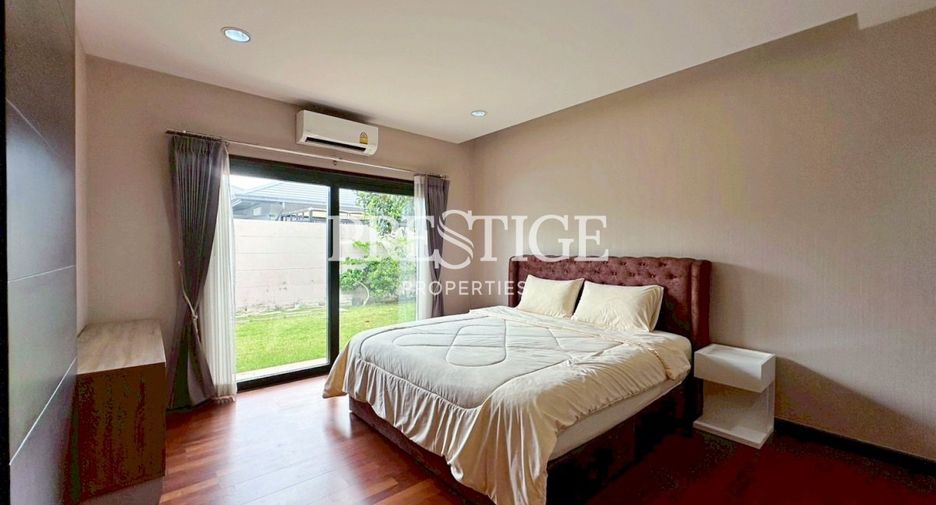 For rent 3 bedrooms house in Huay Yai, Pattaya