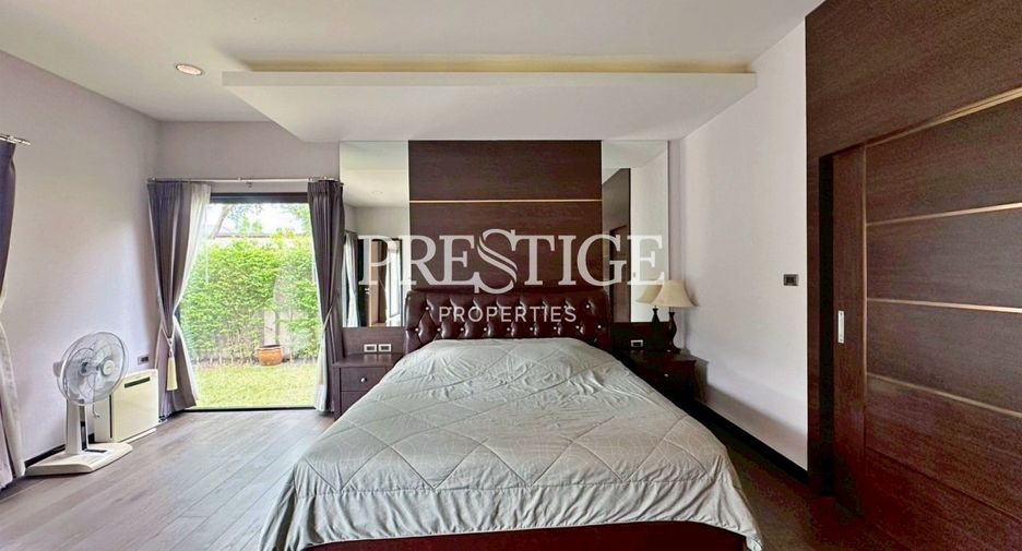 For rent 3 bedrooms house in Huay Yai, Pattaya