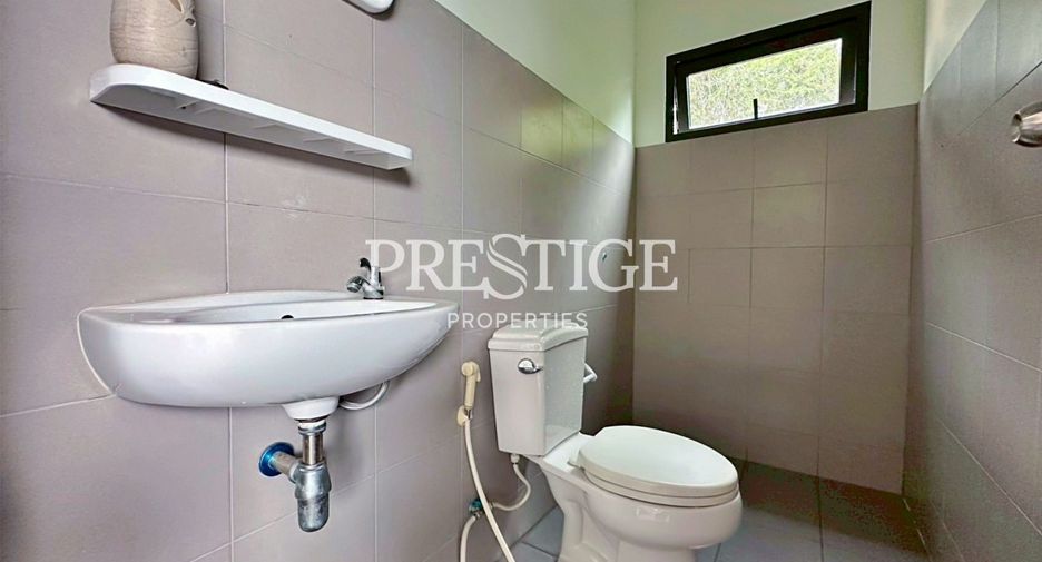 For rent 3 bedrooms house in Huay Yai, Pattaya