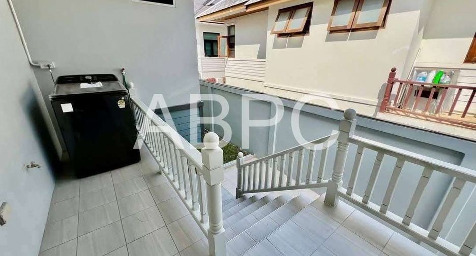 For rent 4 bedrooms house in Bo Thong, Chonburi