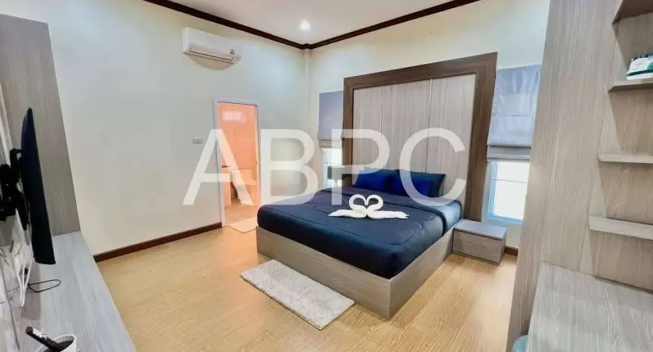 For rent 4 bedrooms house in Bang Lamung, Chonburi