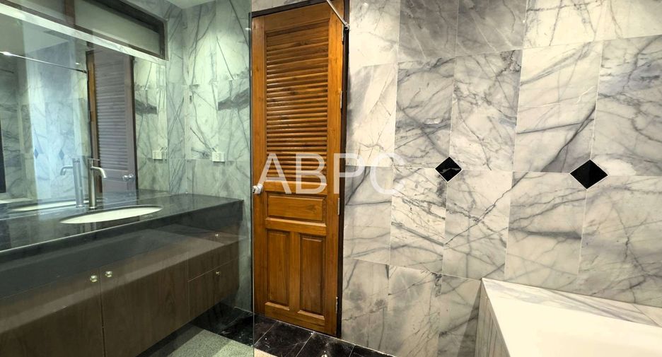 Condo en venta de 2 habitaciones en South Pattaya, Pattaya