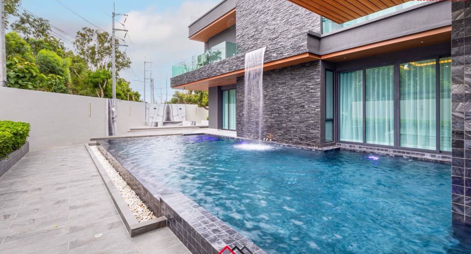 For sale 5 bedrooms house in Bang Lamung, Chonburi