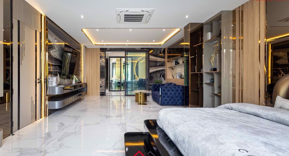 For sale 5 bedrooms house in Bang Lamung, Chonburi