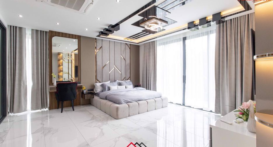 For sale 5 bedrooms house in Bang Lamung, Chonburi