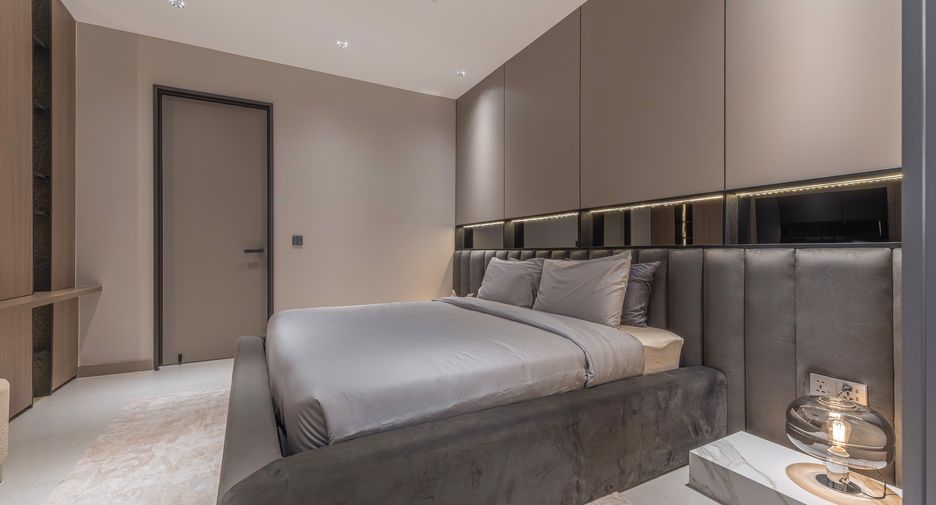 Haus zum Kauf mit 7 Zimmer in Sattahip, Chonburi