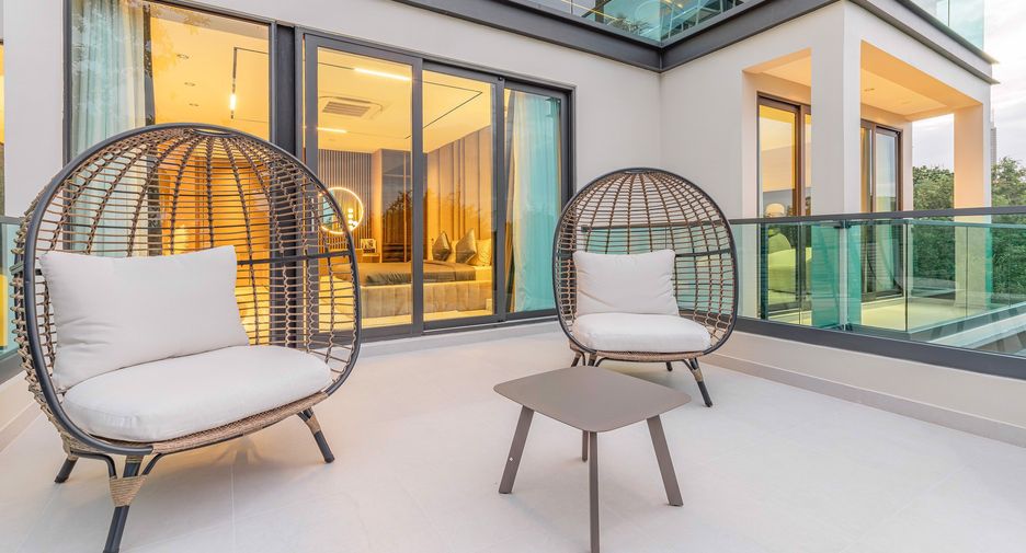 Haus zum Kauf mit 7 Zimmer in Sattahip, Chonburi