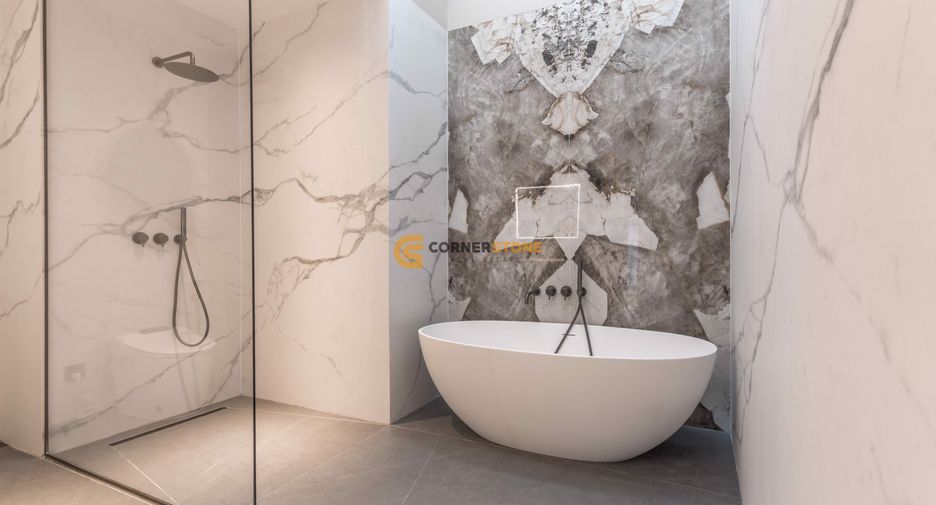 Casa en venta de 7 habitaciones en Sattahip, Chonburi