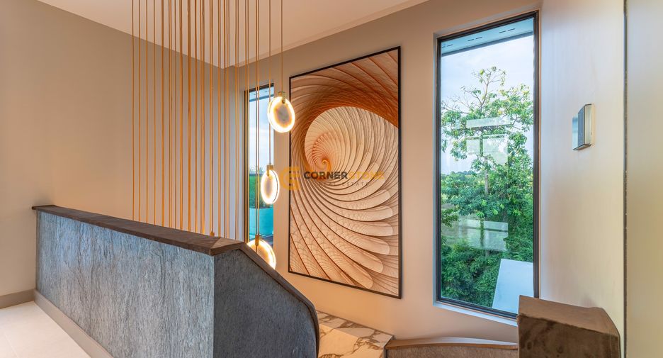 Casa en venta de 7 habitaciones en Sattahip, Chonburi