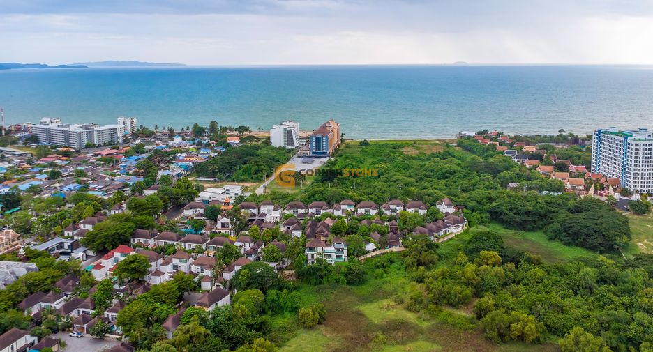 Casa en venta de 7 habitaciones en Sattahip, Chonburi