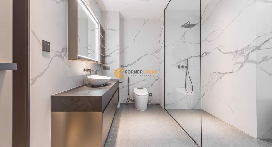 Casa en venta de 7 habitaciones en Sattahip, Chonburi