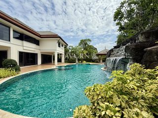 À vendre 4 chambres maison à Bang Lamung, Chonburi
