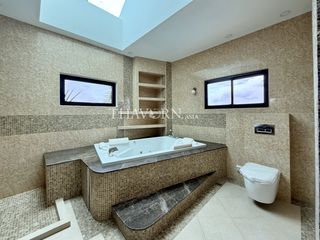 À vendre 4 chambres maison à Bang Lamung, Chonburi
