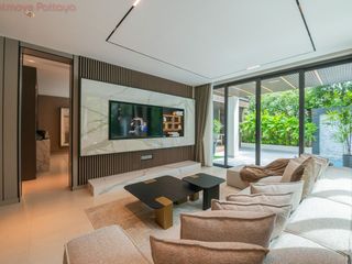 For sale 7 bedrooms house in Jomtien, Pattaya