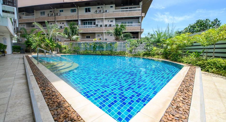 For sale 4 bedrooms condo in Bang Lamung, Chonburi
