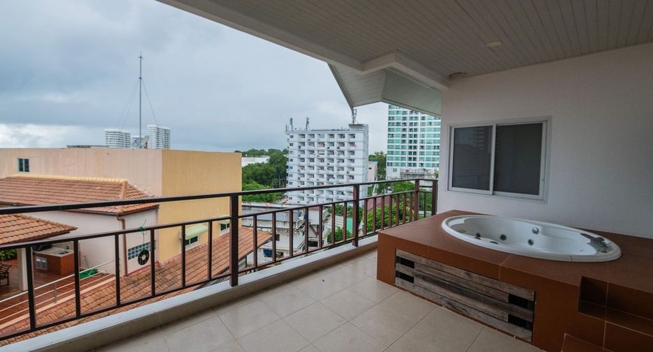 For sale 4 bedrooms condo in Bang Lamung, Chonburi