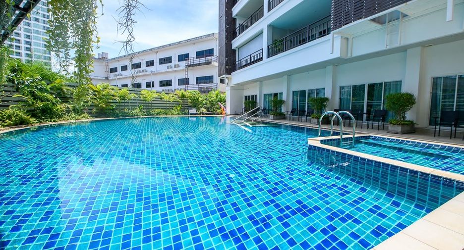 For sale 4 bedrooms condo in Bang Lamung, Chonburi