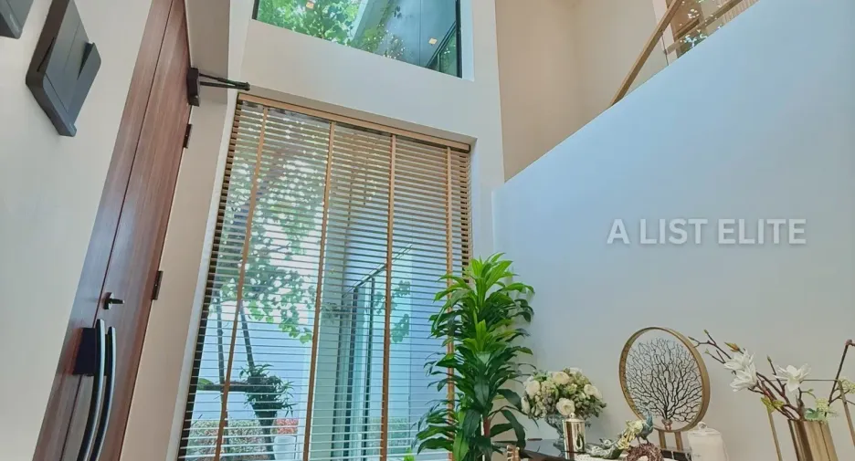 Haus zum Kauf mit 5 Zimmer in Bang Lamung, Chonburi