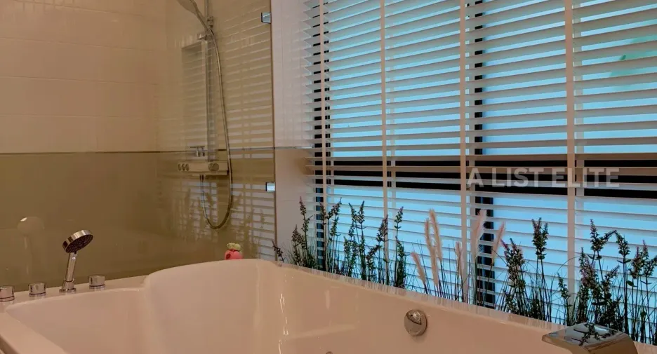 Haus zum Kauf mit 5 Zimmer in Bang Lamung, Chonburi