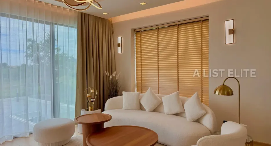 Haus zum Kauf mit 5 Zimmer in Bang Lamung, Chonburi