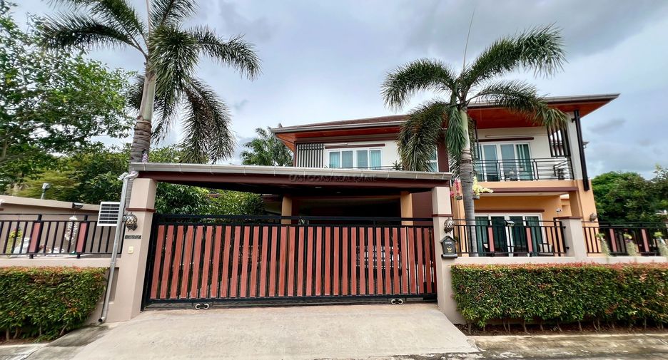 For sale 4 bedrooms house in Bang Lamung, Chonburi