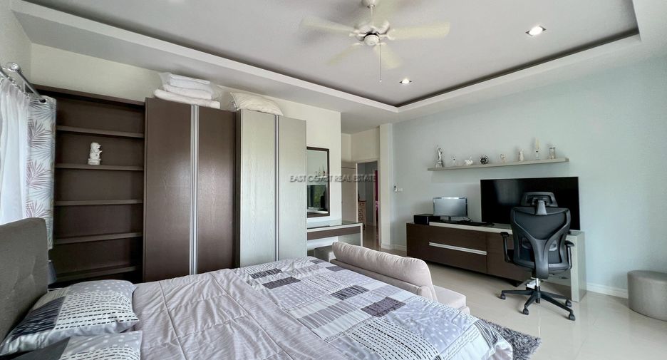 For sale 4 bedrooms house in Bang Lamung, Chonburi