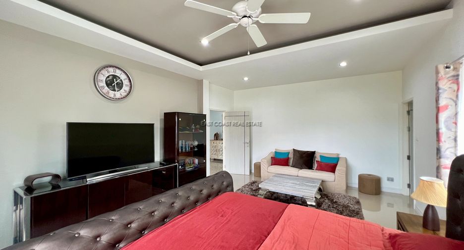 For sale 4 bedrooms house in Bang Lamung, Chonburi