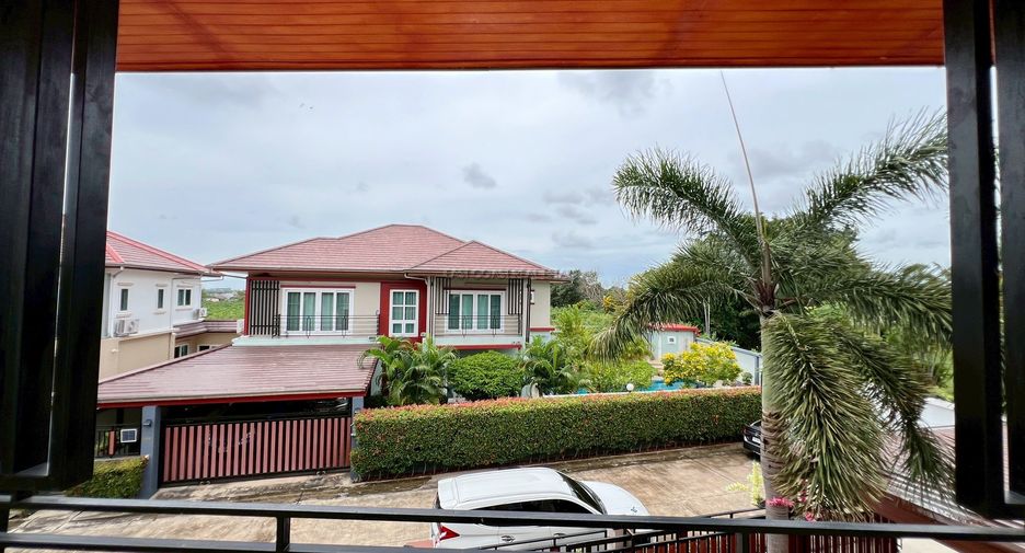 For sale 4 bedrooms house in Bang Lamung, Chonburi