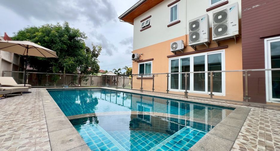 For sale 4 bedrooms house in Bang Lamung, Chonburi