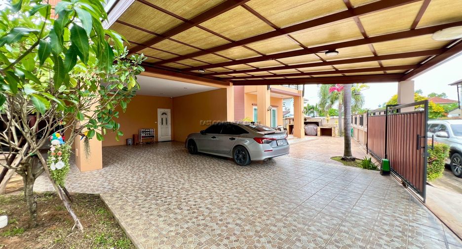 For sale 4 bedrooms house in Bang Lamung, Chonburi