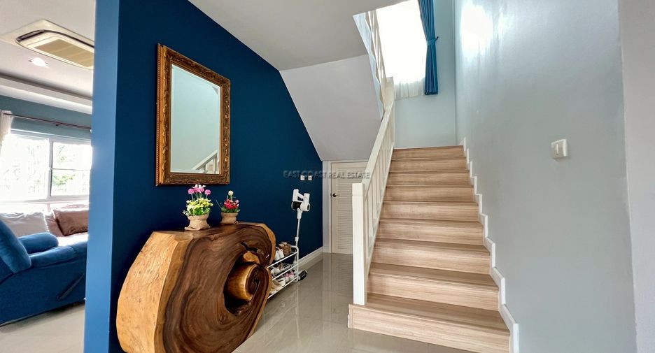 For sale 4 bedrooms house in Bang Lamung, Chonburi