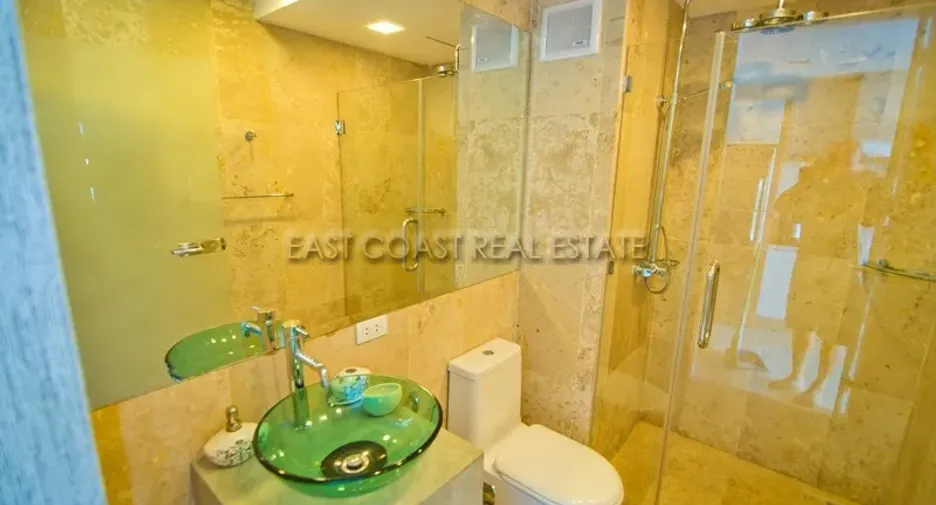 For rent and for sale 2 bedrooms condo in Bang Lamung, Chonburi