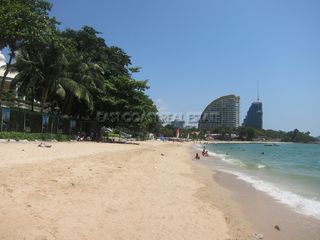 For sale and for rent 2 bedrooms condo in Bang Lamung, Chonburi