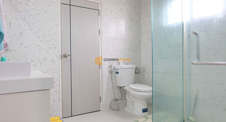 Haus zum Kauf mit 4 Zimmer in East Pattaya, Pattaya