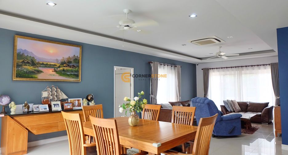 Haus zum Kauf mit 4 Zimmer in East Pattaya, Pattaya