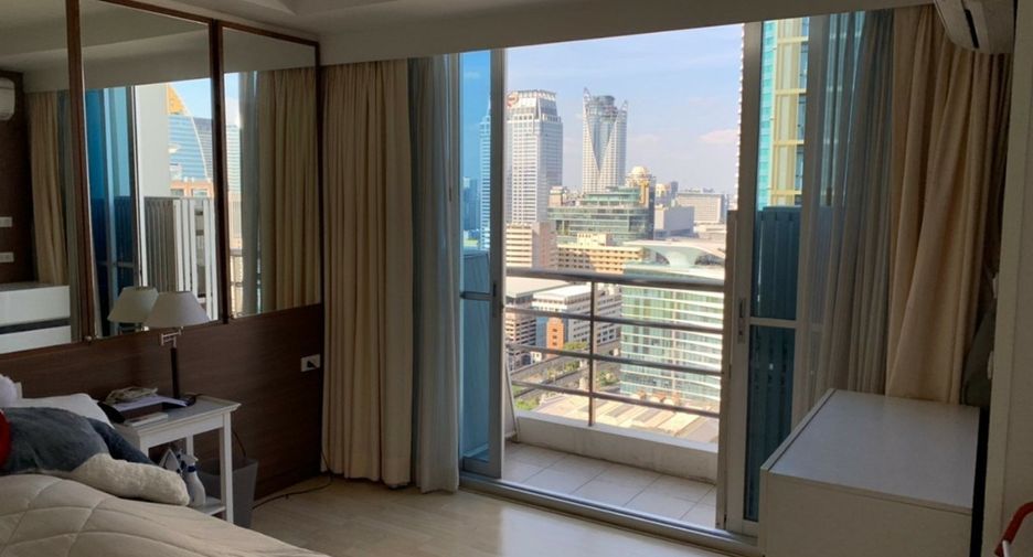 For rent and for sale 2 bedrooms condo in Pathum Wan, Bangkok