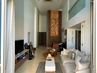 出租 和 出售 2 卧室 公寓 在 Pathum Wan, 曼谷