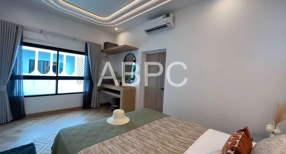 For rent and for sale 5 bedrooms house in Huay Yai, Pattaya
