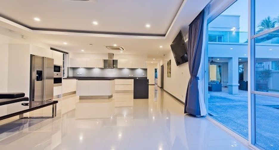 Продажа 5 спальни дом в Банг Ламунг, Чонбури