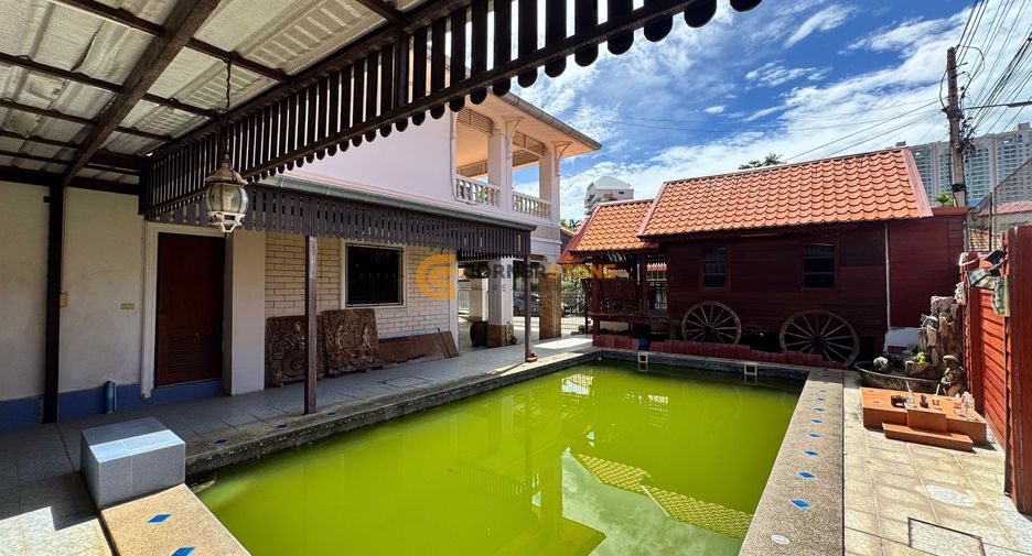For sale 4 bedrooms house in Bang Lamung, Chonburi