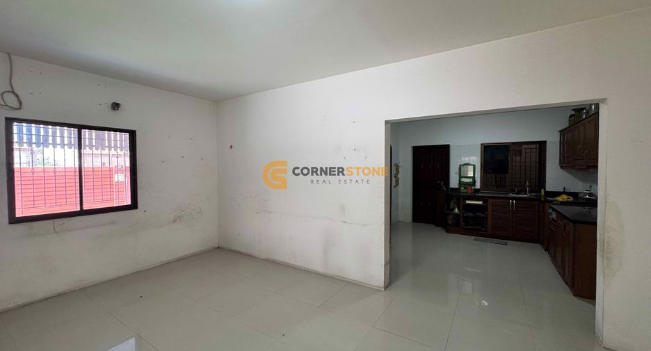 For sale 4 bedrooms house in Bang Lamung, Chonburi