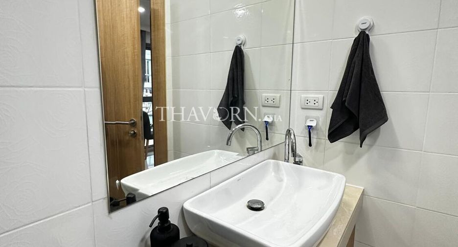 For sale studio condo in Bang Lamung, Chonburi