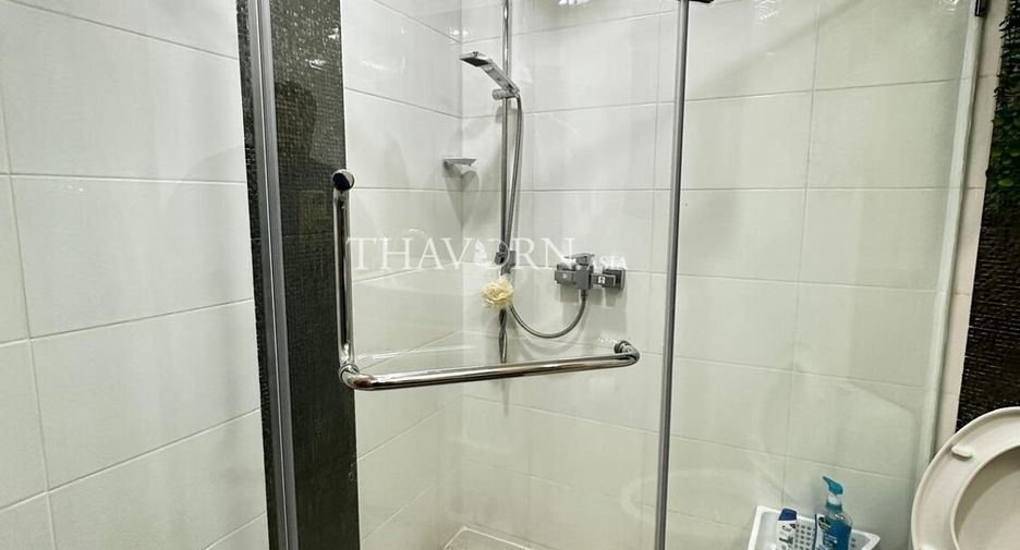For sale studio condo in Bang Lamung, Chonburi