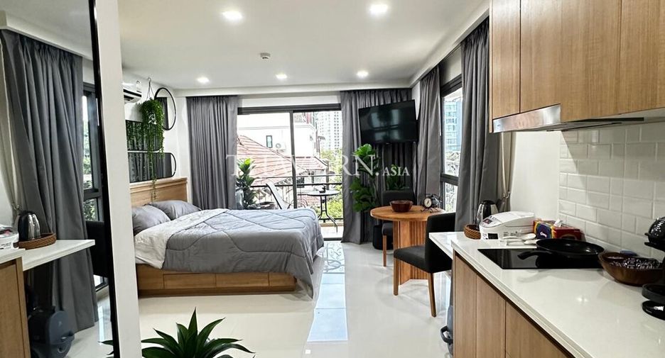 For sale studio condo in Bang Lamung, Chonburi