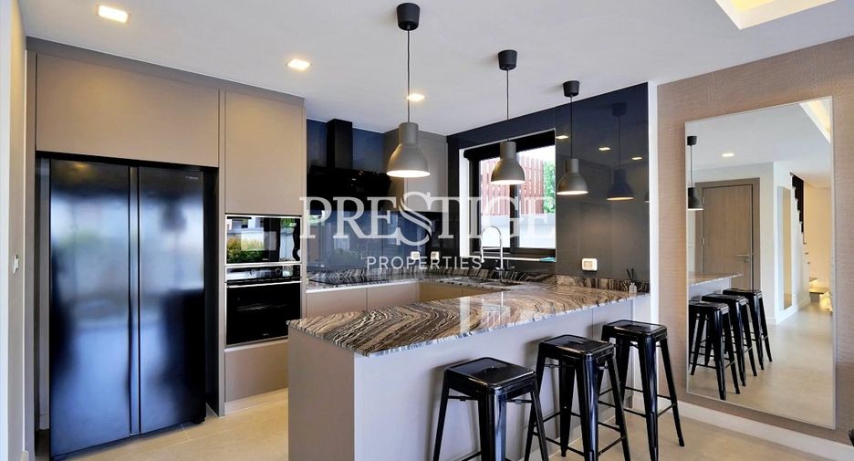 For sale 3 bedrooms house in South Pattaya, Pattaya