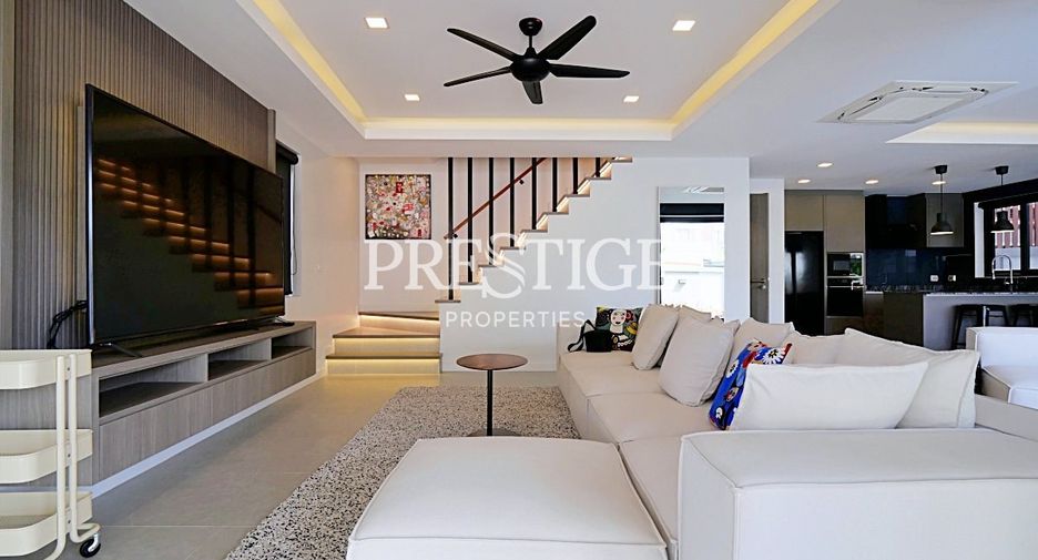 For sale 3 bedrooms house in South Pattaya, Pattaya